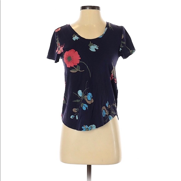 Ann Taylor LOFT short sleeve T-shirt - Picture 1 of 1